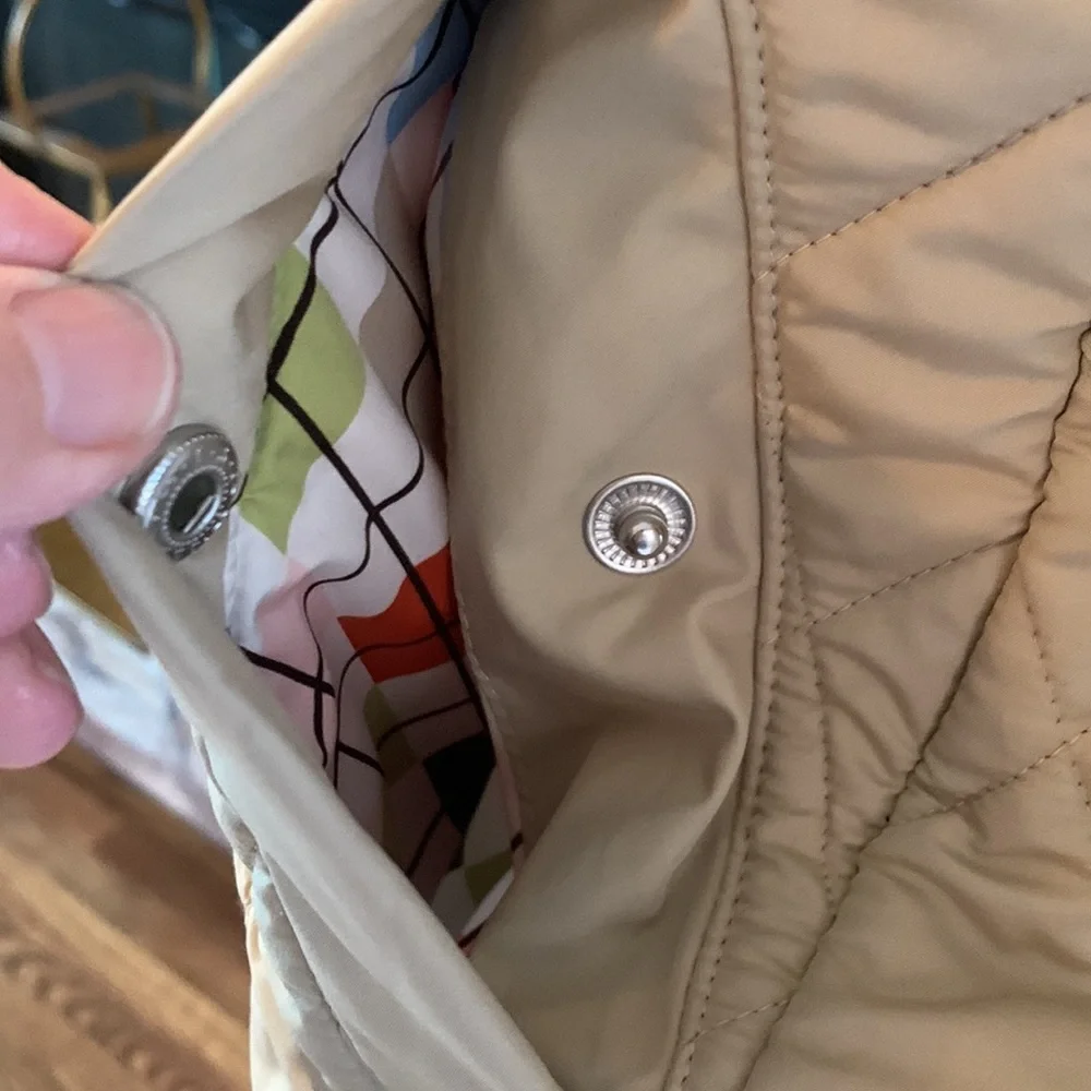 LANDS End quilted tan jacket size Medium - Picture 4 of 7